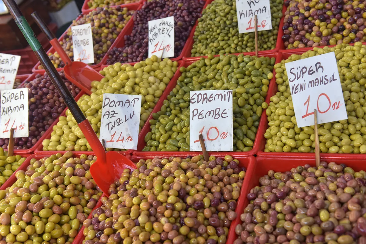 Ceny w sklepach na Węgrzech 2025 – Lidl, Spar, Tesco i inne markety vs Polska