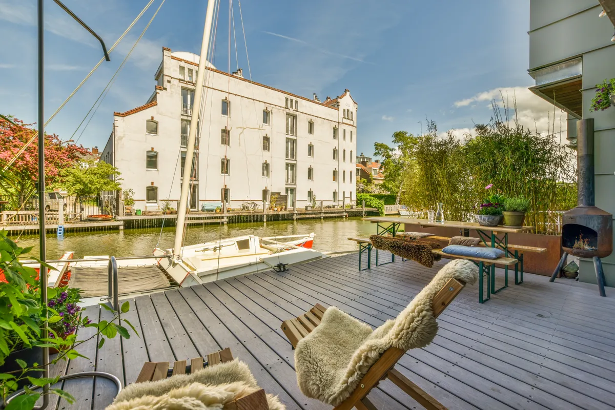 Gdzie spać nad Balatonem? Najlepsze miejscowości, noclegi i ceny nad „węgierskim morzem”